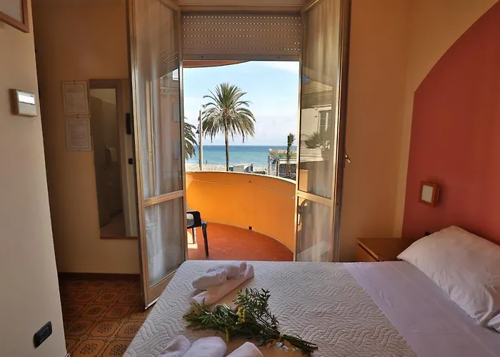XXV APRILE Casa per Ferie