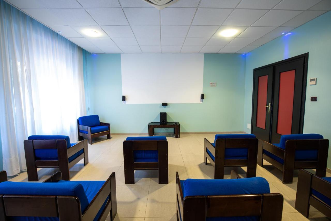 Hotel Xxv Aprile Casa Per Ferie Albenga